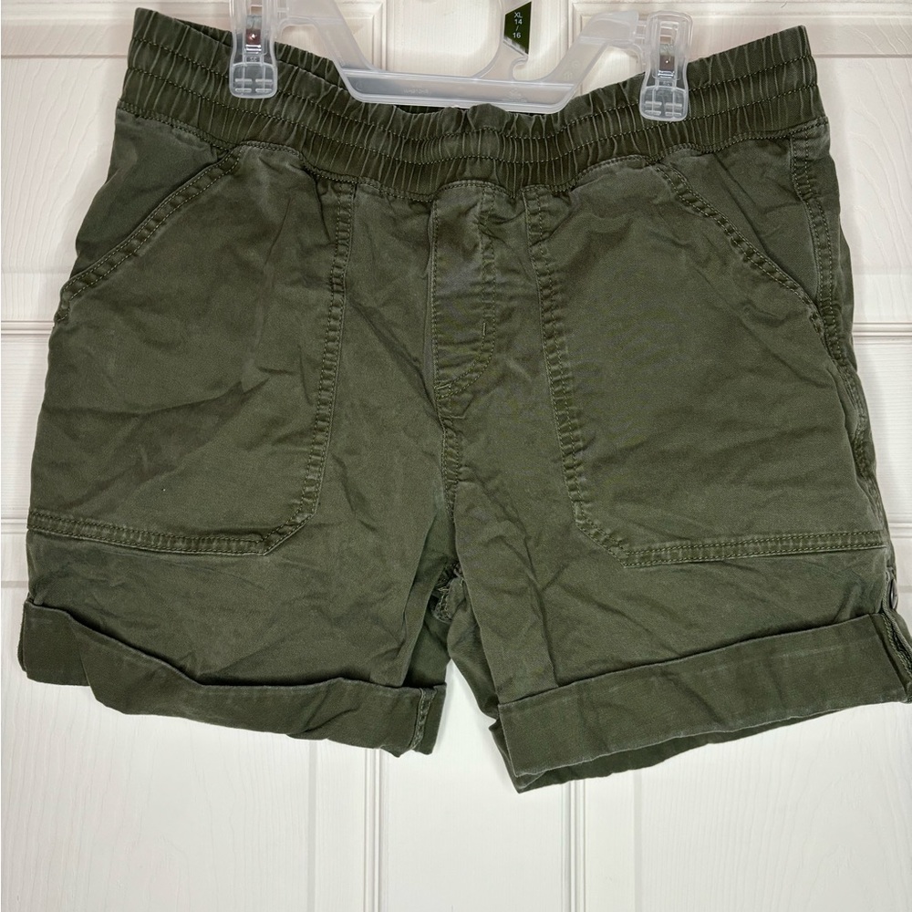 Green Carhartt shorts